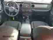 2022 Jeep Wrangler Unlimited Willys Sport с VIN 1C4HJXDN0NW207099, выставлен на аукционе Copart как лот 43395805 с пробегом 55 529 миль миль и Списание • Salvage title. История ставок и продаж доступна на DreamBid. Изображение 8.