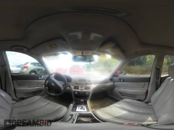 2006 Hyundai Sonata GLS with VIN 5NPEU46FX6H102169, listed as a IAAI auction lot 43289997 with 180,746 mi miles and . Bid and sale history available at DreamBid. Image 18.