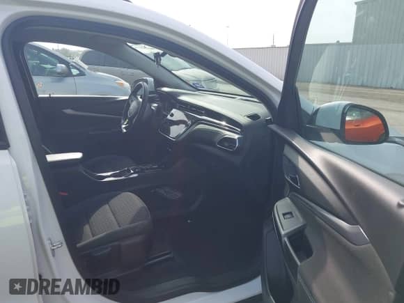 2023 Chevrolet Bolt EUV LT with VIN 1G1FY6S08P4146306, listed as a IAAI auction lot 41962347 with 84,047 mi miles and . Bid and sale history available at DreamBid. Image 5.