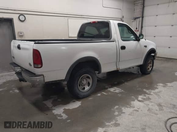 1998 Ford F-150 с VIN 1FTZF1826WNB58629, выставлен на аукционе IAAI как лот 43214816 с пробегом 169 574 миль миль и . История ставок и продаж доступна на DreamBid. Изображение 4.