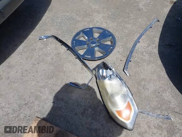 2009 Chevrolet Impala LT with VIN 2G1WT57N091289939, listed as a IAAI auction lot 42872109 with 74,144 mi miles and . Bid and sale history available at DreamBid. Image 12.