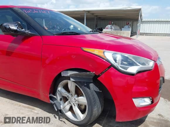 2014 Hyundai Veloster с VIN KMHTC6AD7EU189136, выставлен на аукционе IAAI как лот 42567617 с пробегом 137 688 миль миль и . История ставок и продаж доступна на DreamBid. Изображение 6.