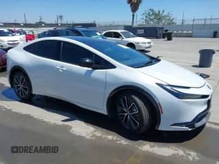 2024 Toyota Prius LE with VIN JTDACAAU8R3042124, listed as a IAAI auction lot 42642952 with 2,003 mi miles and . Bid and sale history available at DreamBid. Image 1.