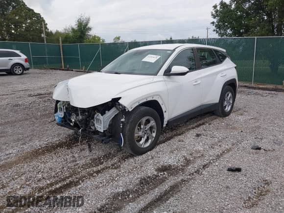 2023 Hyundai Tucson SE z VIN 5NMJA3AE6PH252181, wystawiony jako IAAI lot #43293078 z przebiegiem 19 074 mil mil oraz . Historia ofert i sprzedaży dostępna na DreamBid. Obrazek 17.