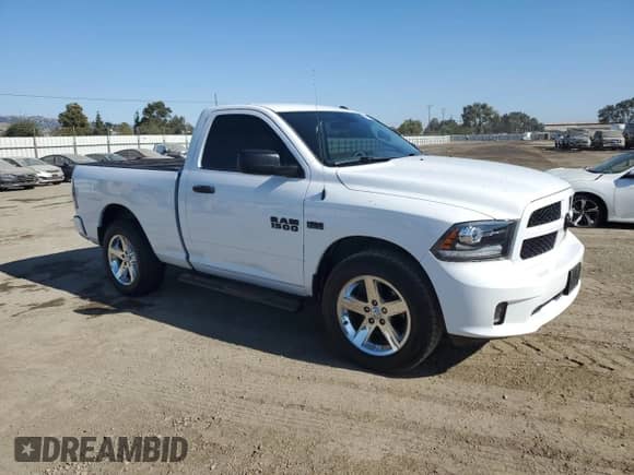 2016 Ram 1500 Express с VIN 3C6JR6AT1GG116388, выставлен на аукционе Copart как лот 71253455 с пробегом 143 558 миль миль и Списание • Salvage title. История ставок и продаж доступна на DreamBid. Изображение 4.