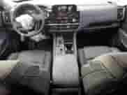 2025 Nissan Pathfinder SL с VIN 5N1DR3CB1SC205359, выставлен на аукционе Copart как лот 44582985 с пробегом 2 179 миль миль и Списание • Salvage title. История ставок и продаж доступна на DreamBid. Изображение 8.