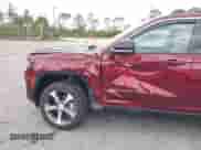 2024 Jeep Grand Cherokee Limited with VIN 1C4RJHBG6RC210112, listed as a IAAI auction lot 41922044 with 2,908 mi miles and . Bid and sale history available at DreamBid. Image 6.