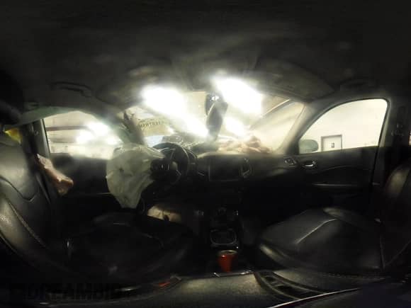 2020 Jeep Compass Limited with VIN 3C4NJDCB5LT163855, listed as a IAAI auction lot 43181038 with Not provided miles and . Bid and sale history available at DreamBid. Image 18.