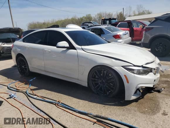 2018 BMW 4 Series 440i xDrive z VIN WBA4J7C55JBB98708, wystawiony jako Copart lot #53335975 z przebiegiem 70 130 mil mil oraz Szkoda całkowita • Salvage title. Historia ofert i sprzedaży dostępna na DreamBid. Obrazek 4.