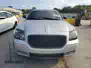 2005 Dodge Magnum SE with VIN 2D4FV48TX5H679783, listed as a Copart auction lot 80279795 with 201,901 mi miles and Clean title. Bid and sale history available at DreamBid. Image 5.