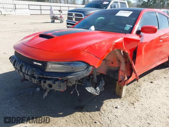 2018 Dodge Charger R/T z VIN 2C3CDXCT0JH147789, wystawiony jako IAAI lot #41769109 z przebiegiem 153 121 mil mil oraz . Historia ofert i sprzedaży dostępna na DreamBid. Obrazek 6.