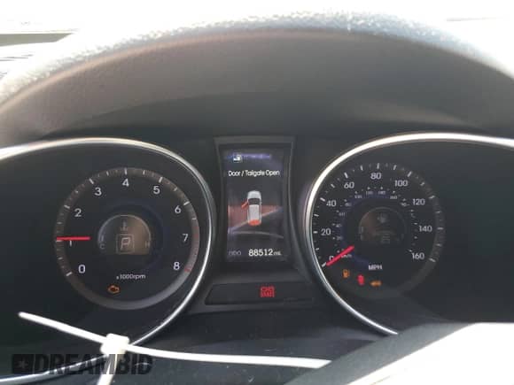 2013 Hyundai Santa Fe Limited z VIN KM8SRDHF5DU004683, wystawiony jako Copart lot #66823815 z przebiegiem 88 512 mil mil oraz Szkoda całkowita • Salvage title. Historia ofert i sprzedaży dostępna na DreamBid. Obrazek 9.