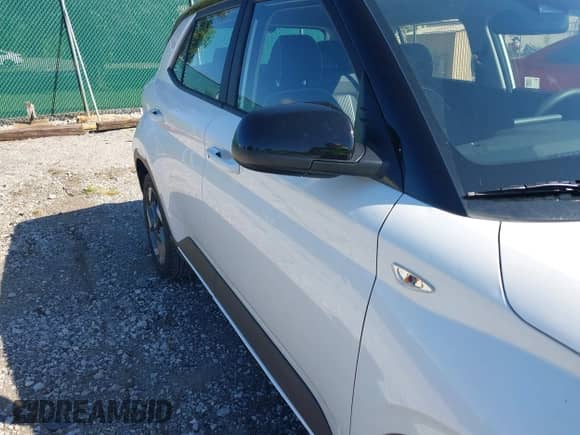 2025 Hyundai Venue SEL с VIN KMHRC8A32SU381038, выставлен на аукционе IAAI как лот 42316870 с пробегом 473 миль миль и . История ставок и продаж доступна на DreamBid. Изображение 18.