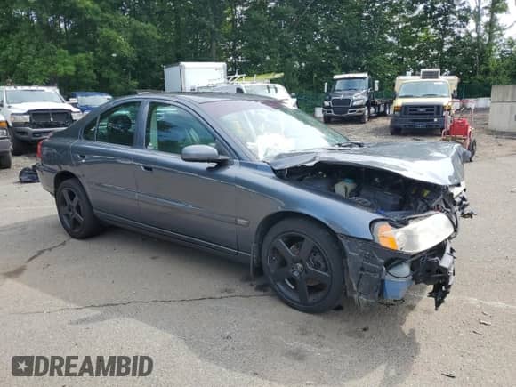 2006 Volvo S60 2.5L Turbo с VIN YV1RH592662544219, выставлен на аукционе Copart как лот 69041265 с пробегом Не указан миль и Списание • Salvage title. История ставок и продаж доступна на DreamBid. Изображение 4.