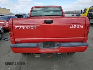 2000 Dodge 1500 z VIN 3B7HF13Z4YG125687, wystawiony jako Copart lot #42504674 z przebiegiem 125 178 mil mil oraz Szkoda całkowita • Salvage title. Historia ofert i sprzedaży dostępna na DreamBid. Obrazek 6.