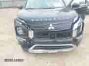 2024 Mitsubishi Outlander SEL with VIN JA4J4WA80RZ089183, listed as a IAAI auction lot 42440664 with 3,723 mi miles and . Bid and sale history available at DreamBid. Image 6.