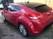 2015 Hyundai Veloster z VIN KMHTC6AD0FU238274, wystawiony jako Copart lot #73207244 z przebiegiem 143 112 mil mil oraz Czysty tytuł • Clean title. Historia ofert i sprzedaży dostępna na DreamBid. Obrazek 3.