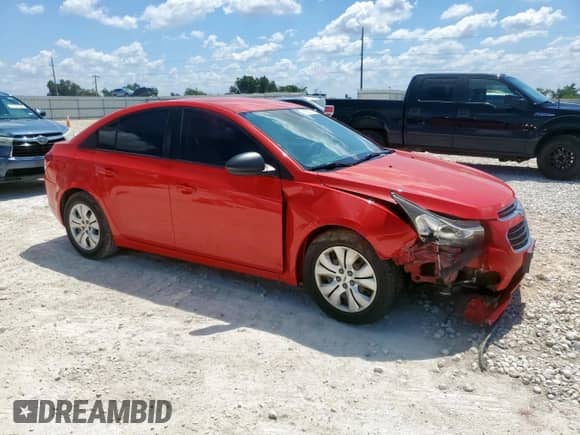 2016 Chevrolet Cruze LS with VIN 1G1PC5SH8G7147702, listed as a Copart auction lot 70581275 with 103,187 mi miles and Salvage title. Bid and sale history available at DreamBid. Image 4.