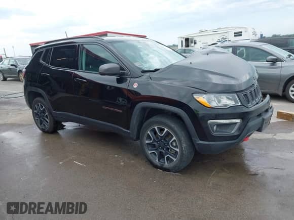 2021 Jeep Compass Trailhawk с VIN 3C4NJDDB3MT583825, выставлен на аукционе IAAI как лот 43202929 с пробегом 83 009 миль миль и . История ставок и продаж доступна на DreamBid. Изображение 1.
