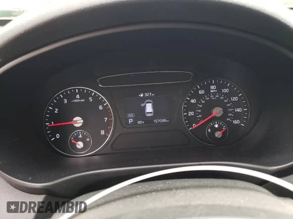 2019 Kia Sorento LX с VIN 5XYPG4A32KG556270, выставлен на аукционе Copart как лот 71901925 с пробегом 157 038 миль миль и Списание • Salvage title. История ставок и продаж доступна на DreamBid. Изображение 9.