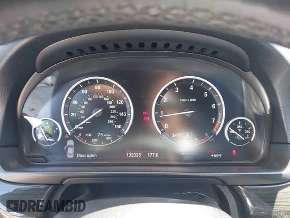 2013 BMW 5 Series 535i with VIN WBAFR7C5XDC821513, listed as a IAAI auction lot 41939709 with 132,335 mi miles and . Bid and sale history available at DreamBid. Image 7.