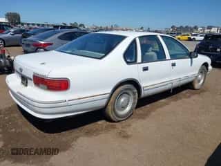 1996 Chevrolet Caprice 1SA Special Value с VIN 1G1BL52P3TR154573, выставлен на аукционе IAAI как лот 41973281 с пробегом 186 293 миль миль и . История ставок и продаж доступна на DreamBid. Изображение 4.