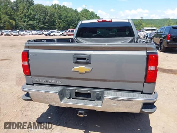 2017 Chevrolet Silverado 1500 Work Truck с VIN 1GCRCNEH9HZ200568, выставлен на аукционе IAAI как лот 43062055 с пробегом 157 628 миль миль и . История ставок и продаж доступна на DreamBid. Изображение 15.