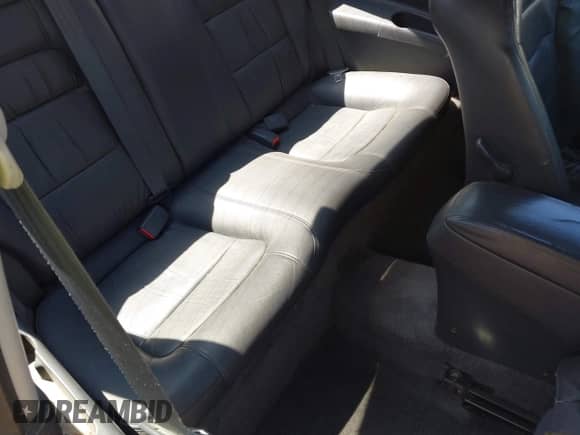 2000 Honda Accord EX z VIN 1HGCG2256YA035825, wystawiony jako IAAI lot #43024197 z przebiegiem 165 705 mil mil oraz . Historia ofert i sprzedaży dostępna na DreamBid. Obrazek 8.