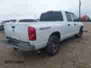 2008 Dodge 1500 SLT с VIN 1D7HA18N88S611891, выставлен на аукционе IAAI как лот 42188067 с пробегом 252 629 миль миль и . История ставок и продаж доступна на DreamBid. Изображение 4.