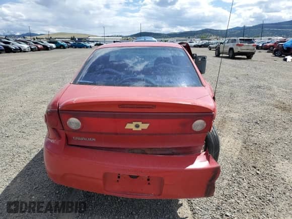 2005 Chevrolet Cavalier z VIN 1G1JC12F657113865, wystawiony jako Copart lot #57523795 z przebiegiem 162 085 mil mil oraz Czysty tytuł • Clean title. Historia ofert i sprzedaży dostępna na DreamBid. Obrazek 6.