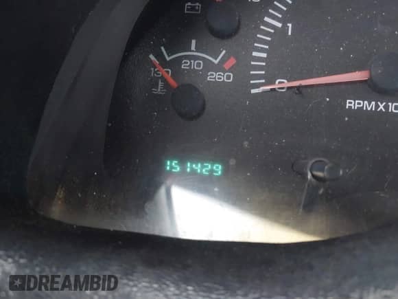 2000 Dodge 1500 с VIN 1B7HC13Y7YJ100247, выставлен на аукционе IAAI как лот 41430771 с пробегом 151 429 миль миль и . История ставок и продаж доступна на DreamBid. Изображение 7.