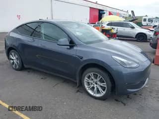 2023 Tesla Model Y Long Range with VIN 7SAYGDEE4PF806349, listed as a IAAI auction lot 42217660 with 39,898 mi miles and . Bid and sale history available at DreamBid. Image 1.