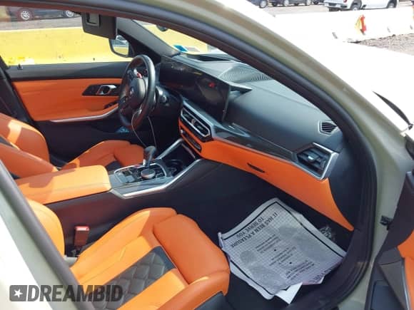 2024 BMW M3 Competition xDrive with VIN WBS43AY00RFS67290, listed as a IAAI auction lot 42329346 with 10,792 mi miles and . Bid and sale history available at DreamBid. Image 5.