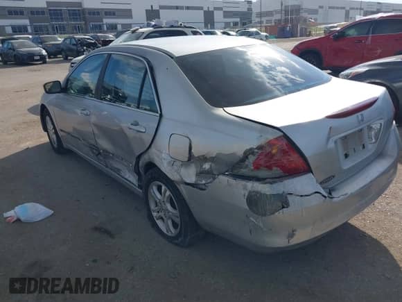 2006 Honda Accord LX SE with VIN 1HGCM56346A031689, listed as a IAAI auction lot 43308376 with 181,381 mi miles and . Bid and sale history available at DreamBid. Image 3.