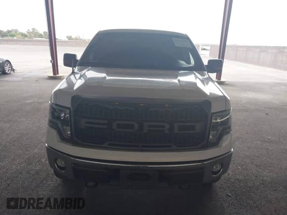 2011 Ford F-150 XL z VIN 1FTFW1EF9BKD60659, wystawiony jako IAAI lot #43519657 z przebiegiem 165 344 mil mil oraz . Historia ofert i sprzedaży dostępna na DreamBid. Obrazek 12.