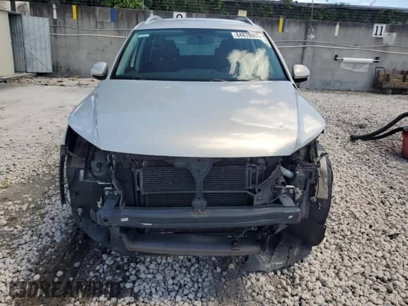 2009 Volkswagen Tiguan S с VIN WVGAV75N09W509952, выставлен на аукционе Copart как лот 84878995 с пробегом 124 401 миль миль и Списание • Salvage title. История ставок и продаж доступна на DreamBid. Изображение 5.