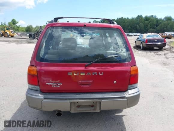 1999 Subaru Forester S with VIN JF1SF6558XH709095, listed as a IAAI auction lot 42893261 with 132,877 mi miles and . Bid and sale history available at DreamBid. Image 15.