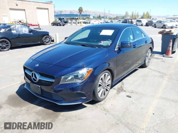 2018 Mercedes-Benz CLA 250 с VIN WDDSJ4EB2JN526650, выставлен на аукционе IAAI как лот 42975974 с пробегом 49 446 миль миль и . История ставок и продаж доступна на DreamBid. Изображение 6.