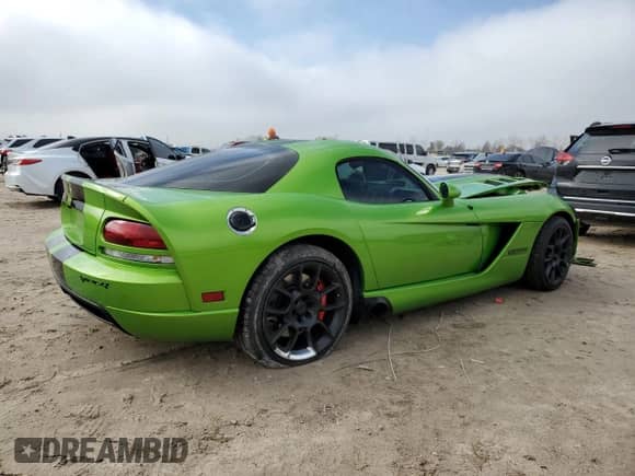 2008 Dodge Viper with VIN 1B3JZ69Z68V200556, listed as a Copart auction lot 46878725 with 28,990 mi miles and Salvage title. Bid and sale history available at DreamBid. Image 3.