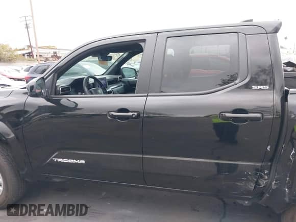 2024 Toyota Tacoma SR5 with VIN 3TMLB5JN8RM059015, listed as a IAAI auction lot 43328924 with 12,602 mi miles and . Bid and sale history available at DreamBid. Image 15.