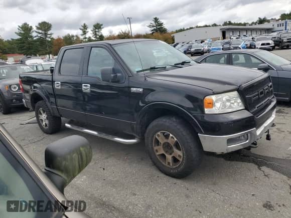 2005 Ford F-150 XLT with VIN 1FTPW14595KB89347, listed as a Copart auction lot 82467085 with 203,849 mi miles and Clean title. Bid and sale history available at DreamBid. Image 4.