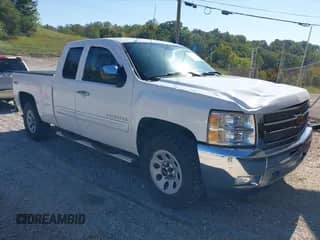 2012 Chevrolet Silverado 1500 LT with VIN 1GCRKSE7XCZ110329, listed as a IAAI auction lot 43309224 with 109,118 mi miles and . Bid and sale history available at DreamBid. Image 1.