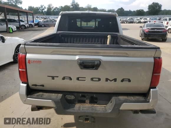 2024 Toyota Tacoma SR5 with VIN 3TYLB5JN6RT060507, listed as a Copart auction lot 81100645 with 7,884 mi miles and Clean title. Bid and sale history available at DreamBid. Image 6.