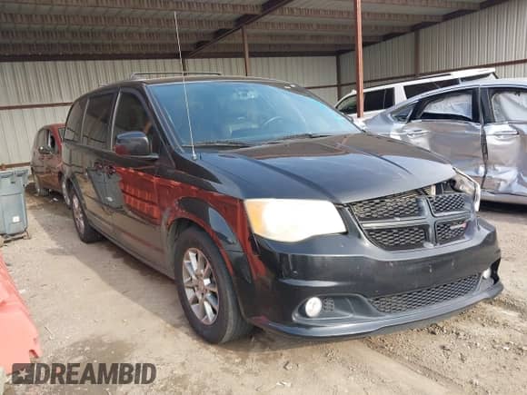 2012 Dodge Grand Caravan R/T z VIN 2C4RDGEG8CR320235, wystawiony jako IAAI lot #42402709 z przebiegiem 142 116 mil mil oraz . Historia ofert i sprzedaży dostępna na DreamBid. Obrazek 1.