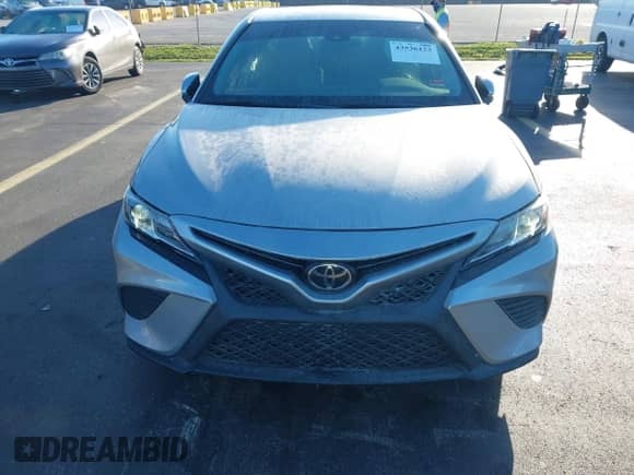 2018 Toyota Camry SE с VIN 4T1B11HK2JU108174, выставлен на аукционе IAAI как лот 43536123 с пробегом 9 549 миль миль и . История ставок и продаж доступна на DreamBid. Изображение 6.