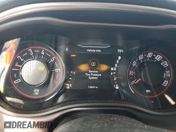 2021 Dodge Challenger SXT with VIN 2C3CDZAG7MH573680, listed as a Copart auction lot 70830015 with 118,037 mi miles and Salvage title. Bid and sale history available at DreamBid. Image 9.