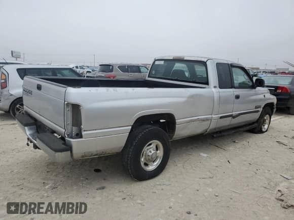 2002 Dodge 2500 with VIN 3B7KC23602M211940, listed as a Copart auction lot 43988625 with Not provided miles and Clean title. Bid and sale history available at DreamBid. Image 3.