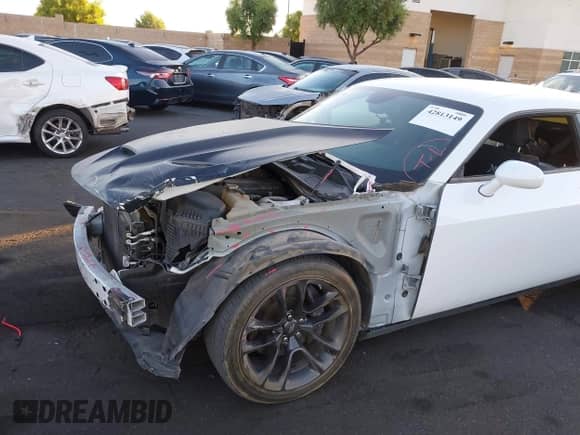 2021 Dodge Challenger R/T Scat Pack Widebody с VIN 2C3CDZFJ9MH641563, выставлен на аукционе IAAI как лот 42813149 с пробегом 60 854 миль миль и . История ставок и продаж доступна на DreamBid. Изображение 6.