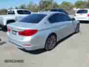 2019 BMW 5 Series 530e xDrive z VIN WBAJB1C52KB376389, wystawiony jako IAAI lot #42918926 z przebiegiem Nie podano mil oraz . Historia ofert i sprzedaży dostępna na DreamBid. Obrazek 4.