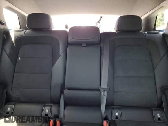 2024 Chevrolet Blazer EV eAWD RS z VIN 3GNKDCRJ2RS260441, wystawiony jako Copart lot #56760625 z przebiegiem 572 mil mil oraz Szkoda całkowita • Salvage title. Historia ofert i sprzedaży dostępna na DreamBid. Obrazek 10.